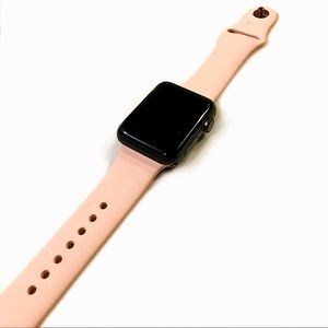 Apple Watch Series 3 (GPS) 42mm, with charger